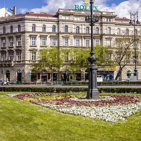 Apartament Wilson's Oktogon Square Budapeszt