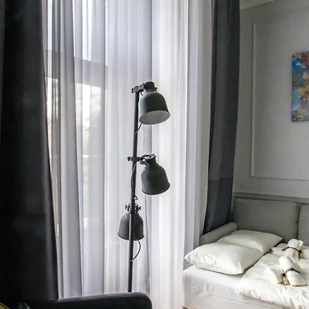 Wilson's Oktogon Square Apartament
