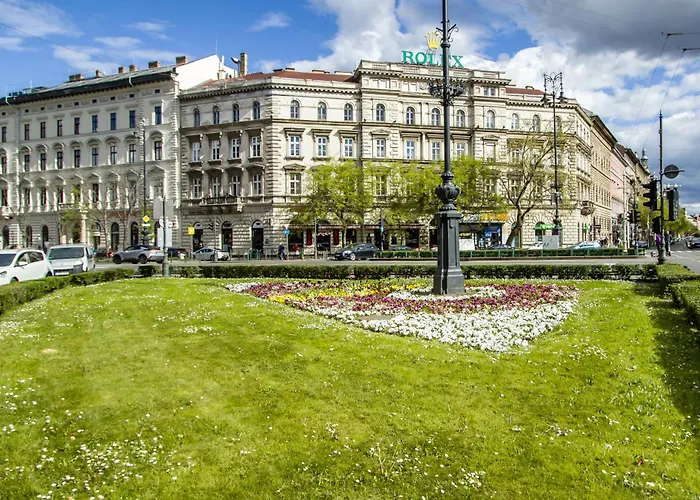 Wilson's Andrassy Avenue Daire *