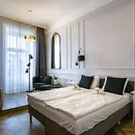Apartamento Wilson's Andrassy Avenue *
